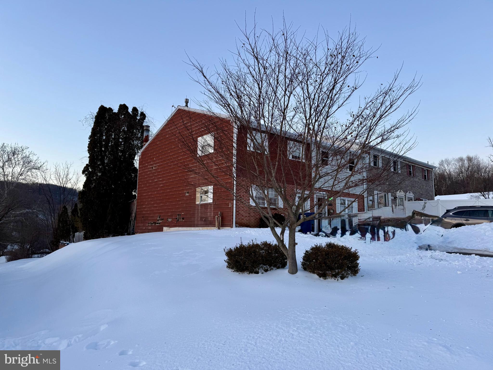 1223 Deer Run Reading, PA 19606 - Photo 2 of 3