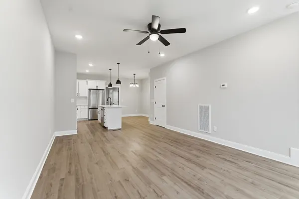 $1,500 | 263 West Spring Street, Smithville, TN 37166