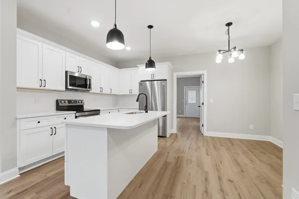 $1,500 | 263 West Spring Street, Smithville, TN 37166