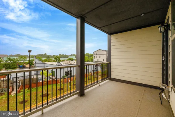 $3,500 | 20941 Bluebird Square, Sterling, VA 20165