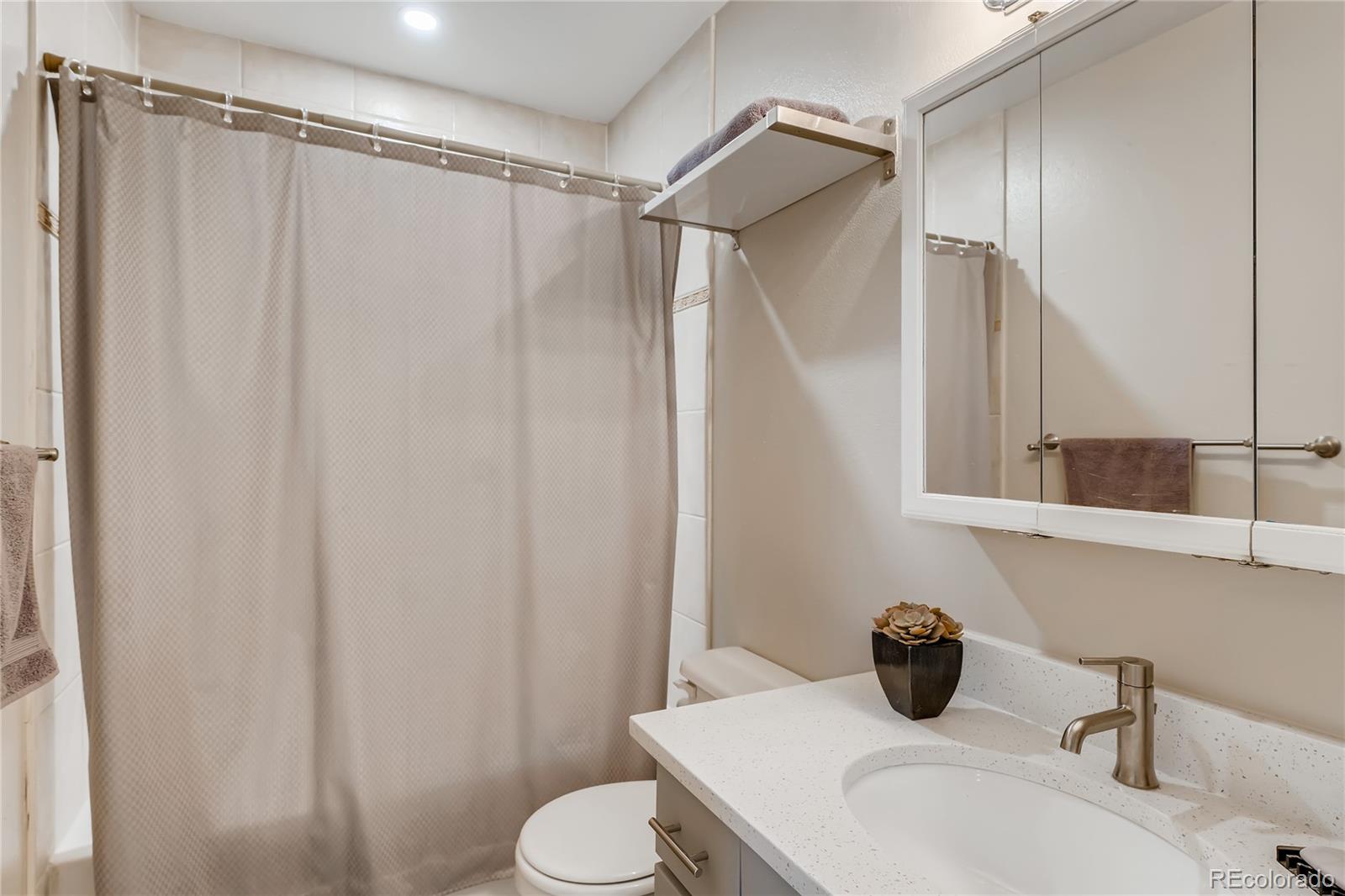 138 Inca Street Denver, CO 80223 - Photo 18 of 28 Gallery Image 18