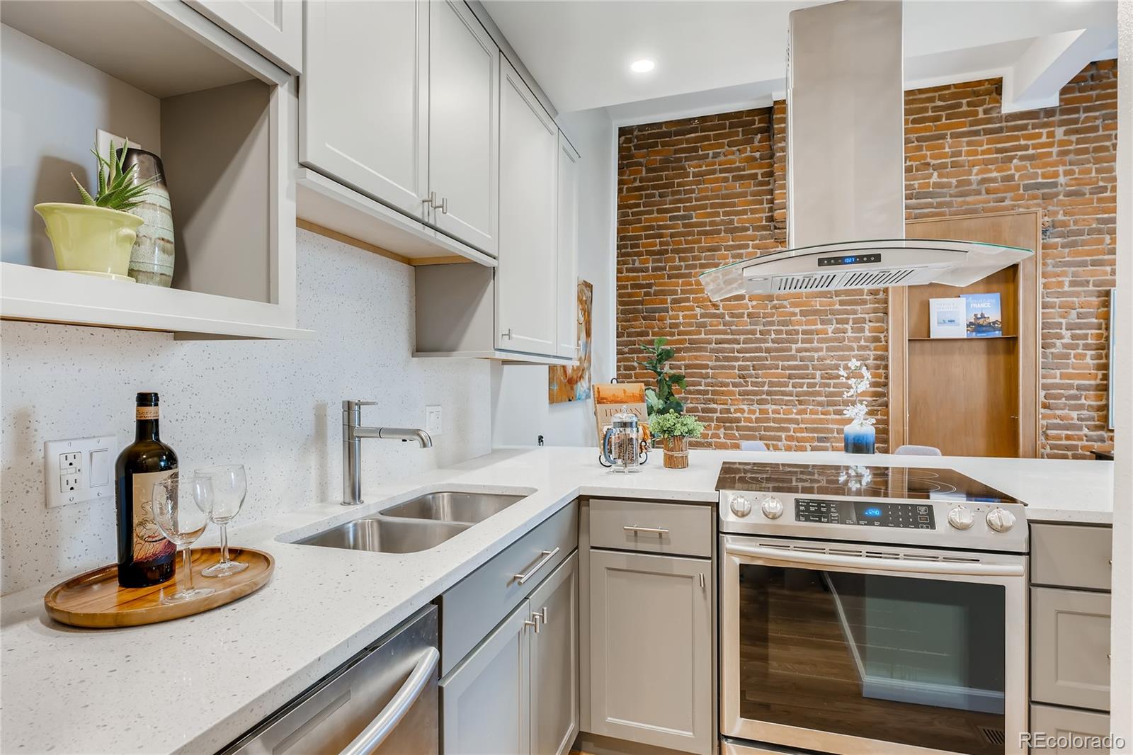 138 Inca Street Denver, CO 80223 - Photo 10 of 28 Gallery Image 10