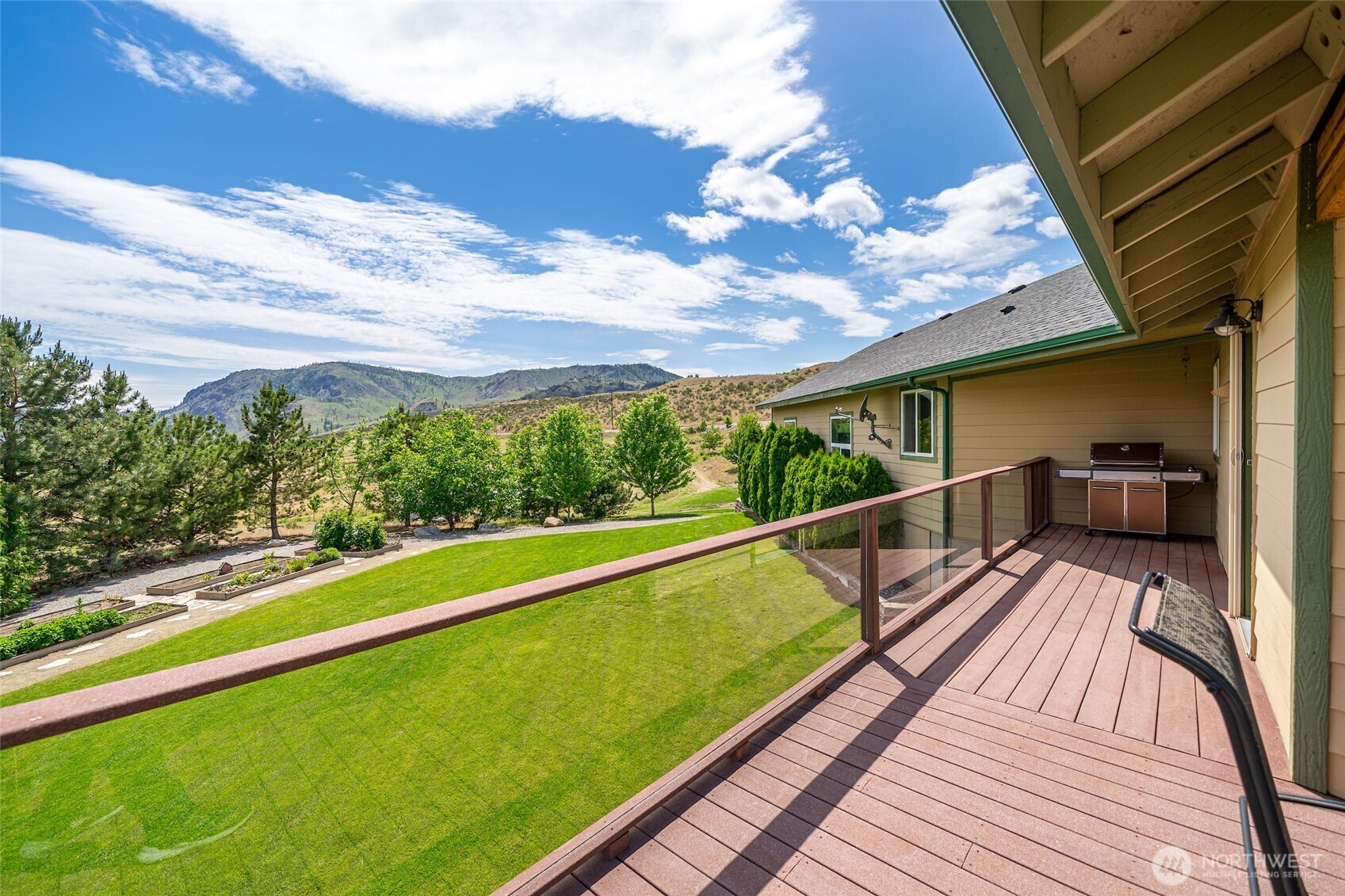 152 Starr Road Pateros, WA 98846 - Photo 11 of 40 Gallery Image 11