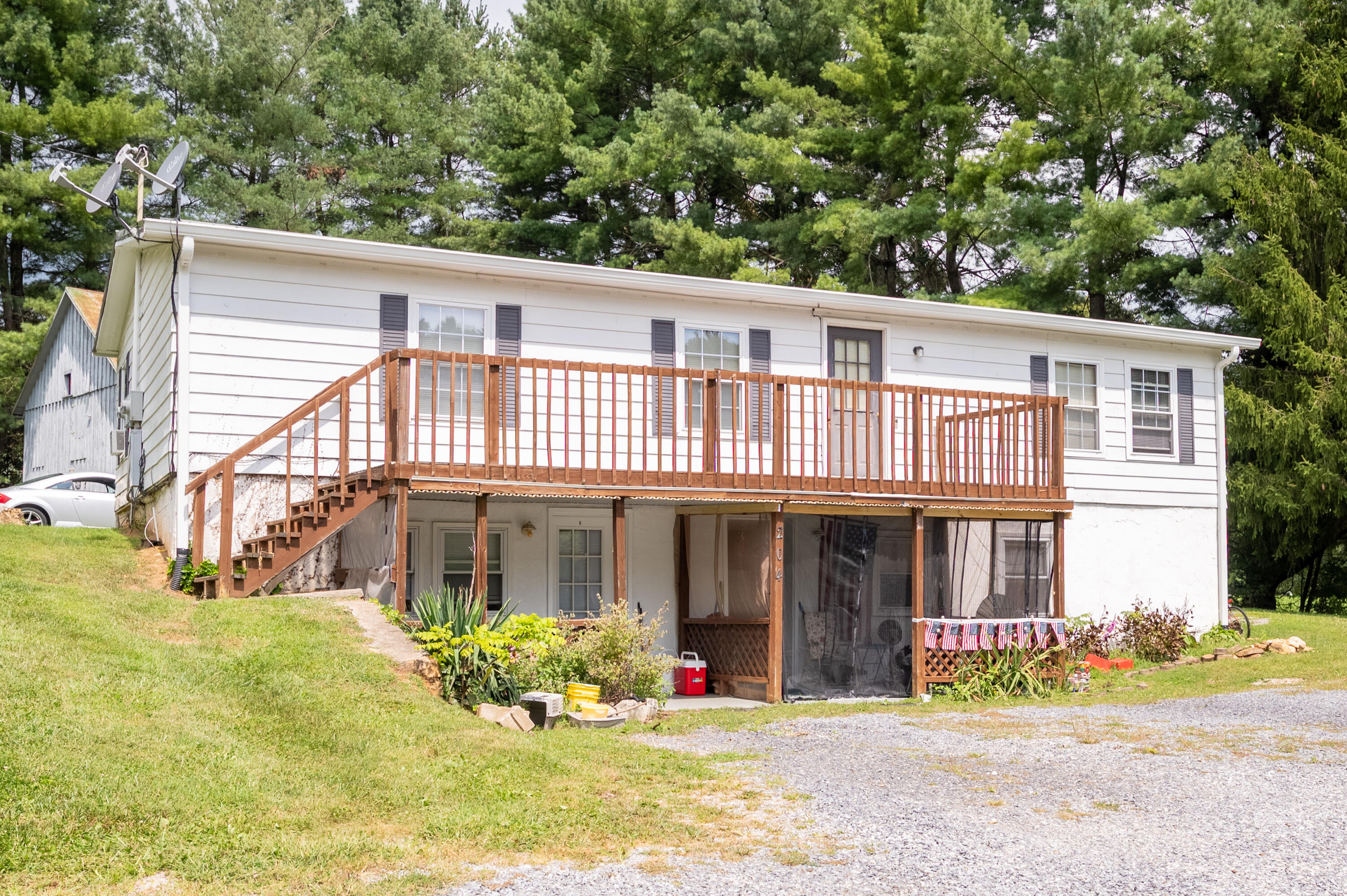 204 Barberry Road Southeast Floyd, VA 24091 - Photo 1 of 69 floyd-1