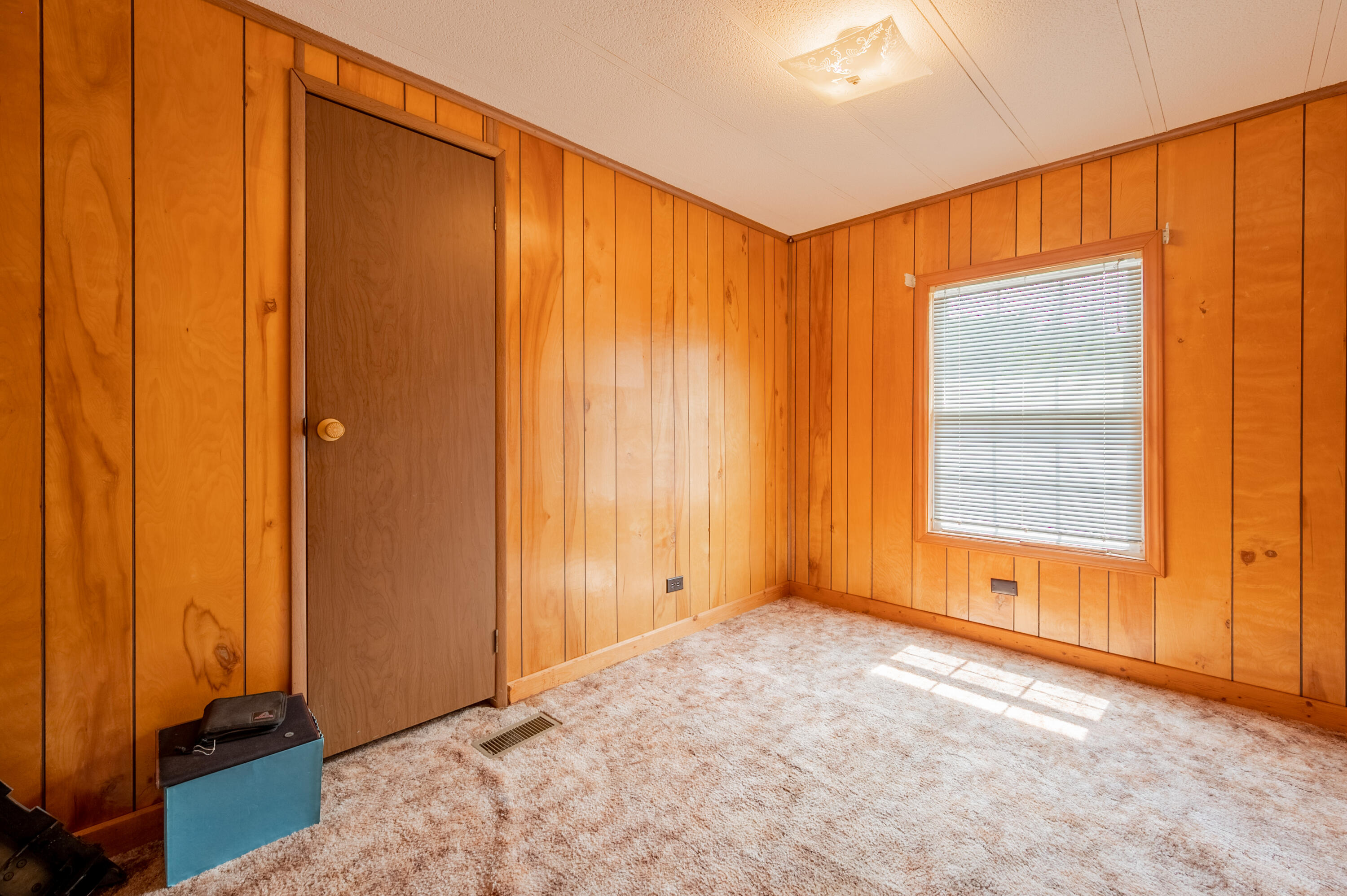 204 Barberry Road Southeast Floyd, VA 24091 - Photo 32 of 69 floyd-32