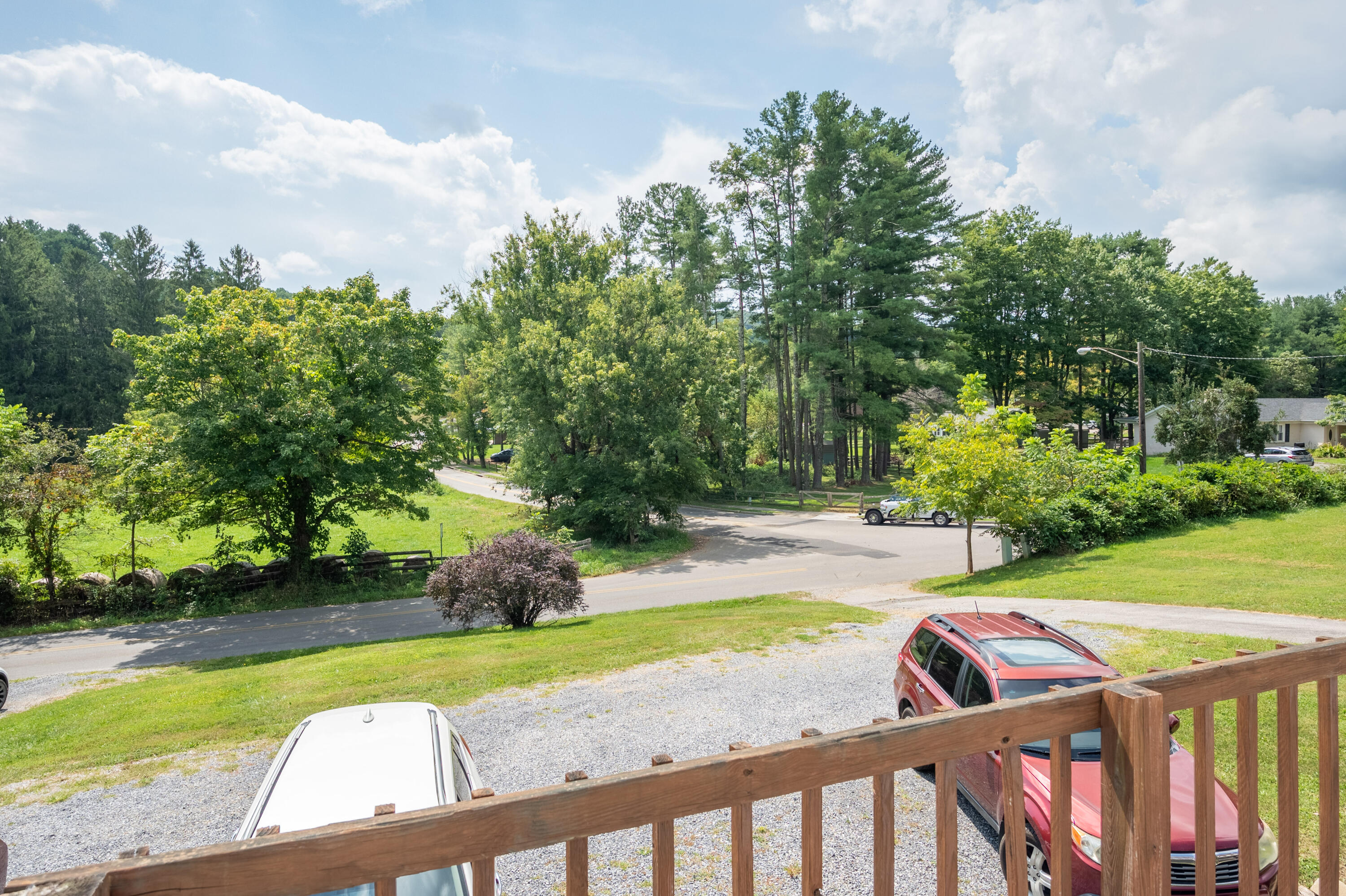 204 Barberry Road Southeast Floyd, VA 24091 - Photo 6 of 69 floyd-6