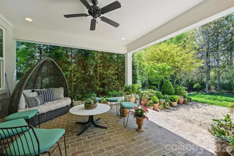 $995,000 | 8440 Bassinger Drive, Huntersville, NC 28078