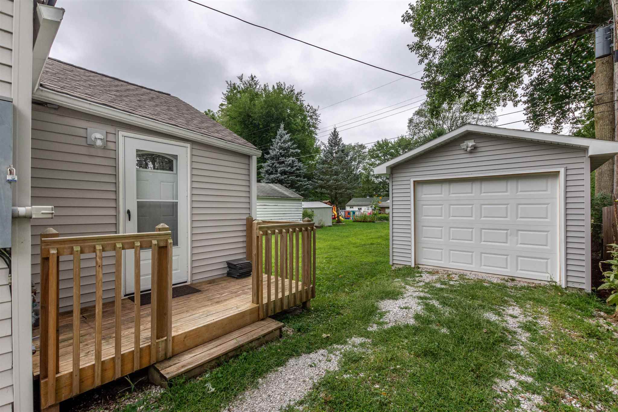 1712 Godfrey Road Fort Wayne, IN 46819 - Photo 5 of 26