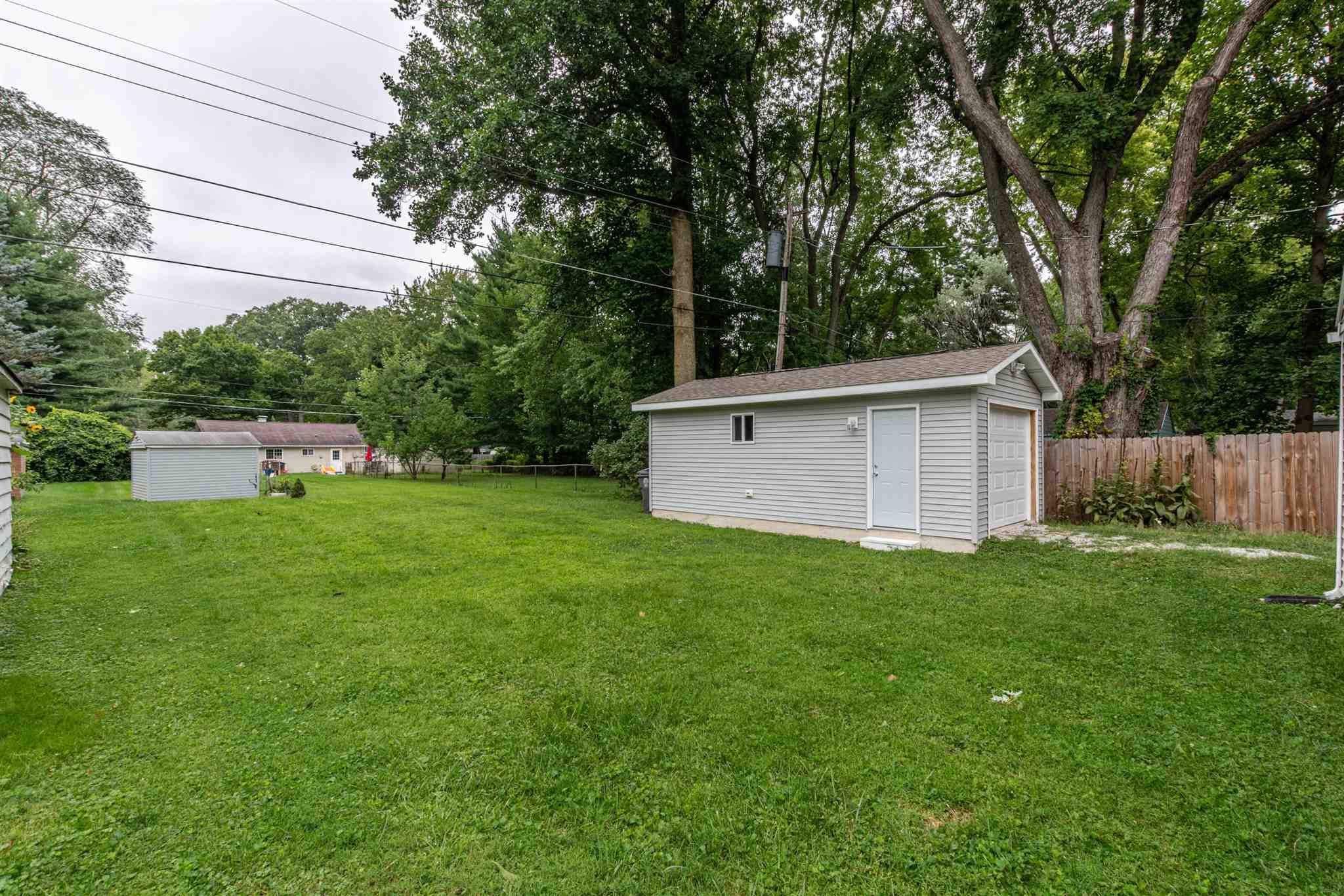1712 Godfrey Road Fort Wayne, IN 46819 - Photo 6 of 26