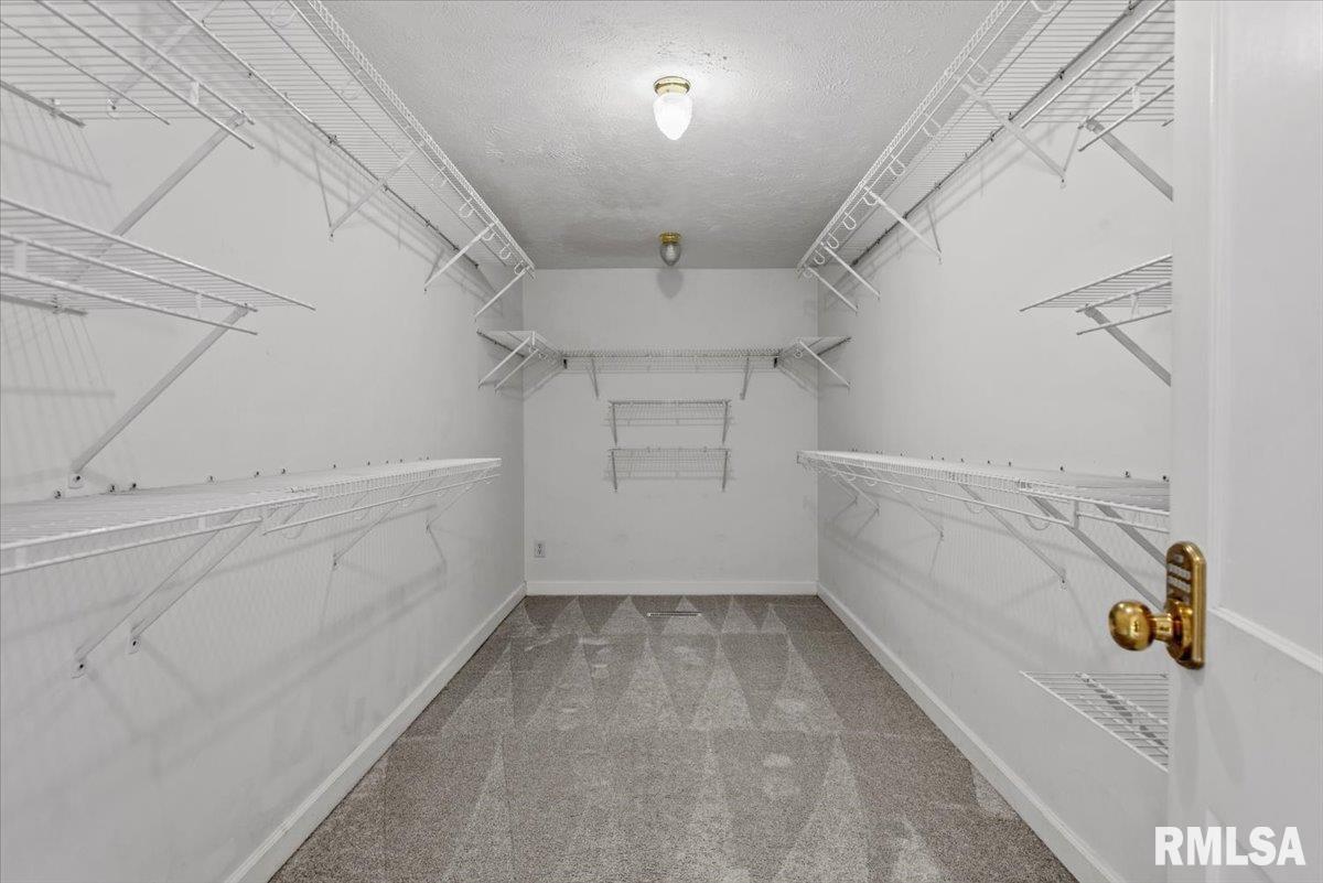 1831 South Illini Road Springfield, IL 62704 - Photo 27 of 58 Gallery Image 27