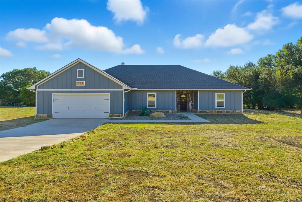 125 Ruidoso Way Mineral Wells, TX 76067 - Photo 1 of 36