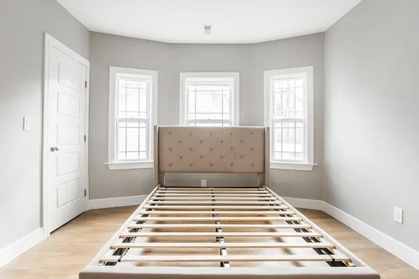 $4,900 | 40 Champney Street, Unit 1, Boston, MA 02135