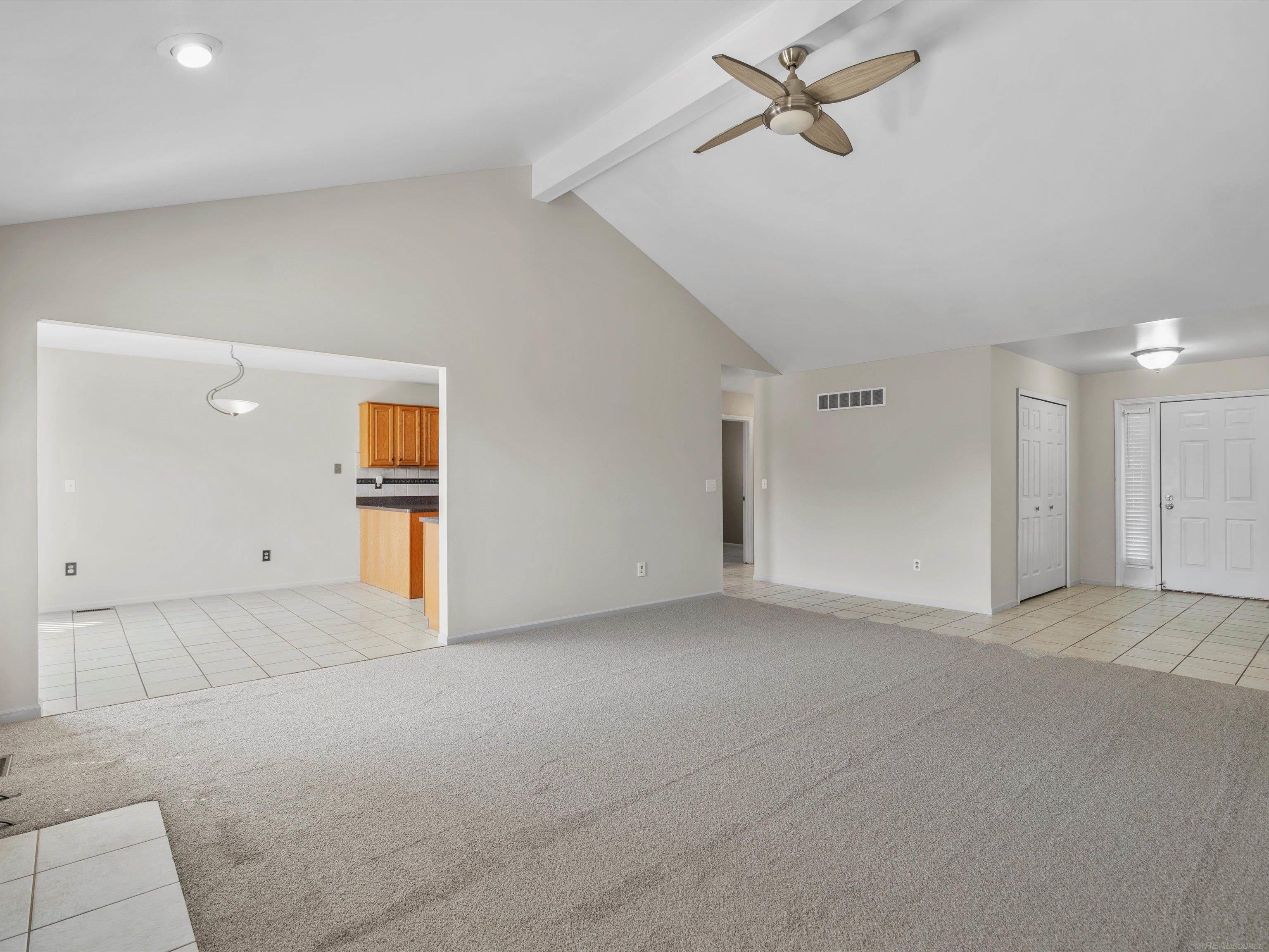 55374 Raspberry Drive Macomb, MI 48042 - Photo 11 of 31 50175026-df901572-6a15-4ce9-8d8a-92e187d2b4bd.JPG