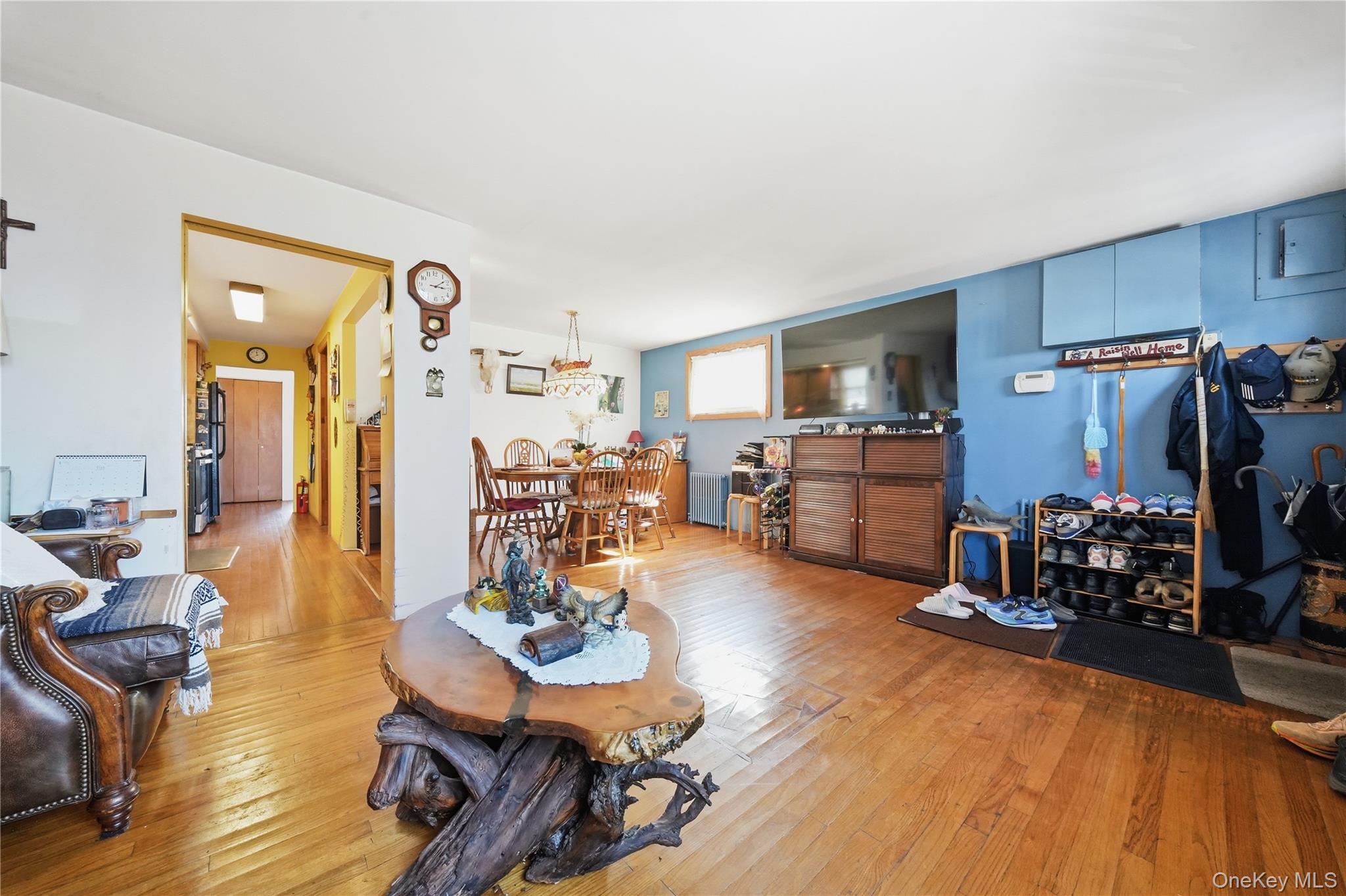 39 West 11th Road Queens, NY 11693 - Photo 4 of 28 Not virtually changed