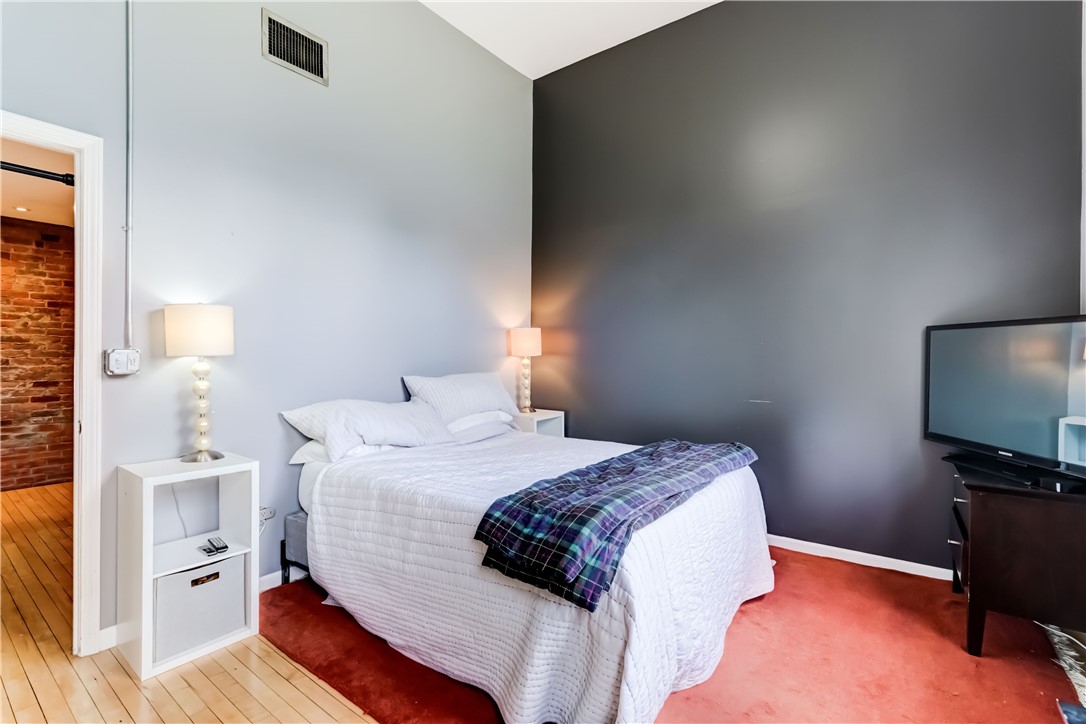 109 Gregory Street Rochester, NY 14620 - Photo 8 of 36