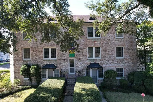 $1,500 | 1582 Jefferson Avenue, Unit 14, New Orleans, LA 70115