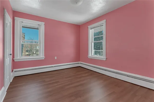$2,200 | 1070 Main Street, Unit 2, West Warwick, RI 02893