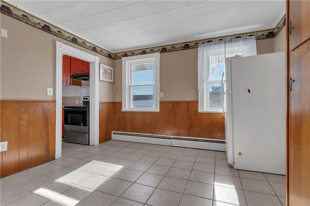 1070 Main Street, Unit 2 West Warwick, RI 02893 - Photo 5 of 23