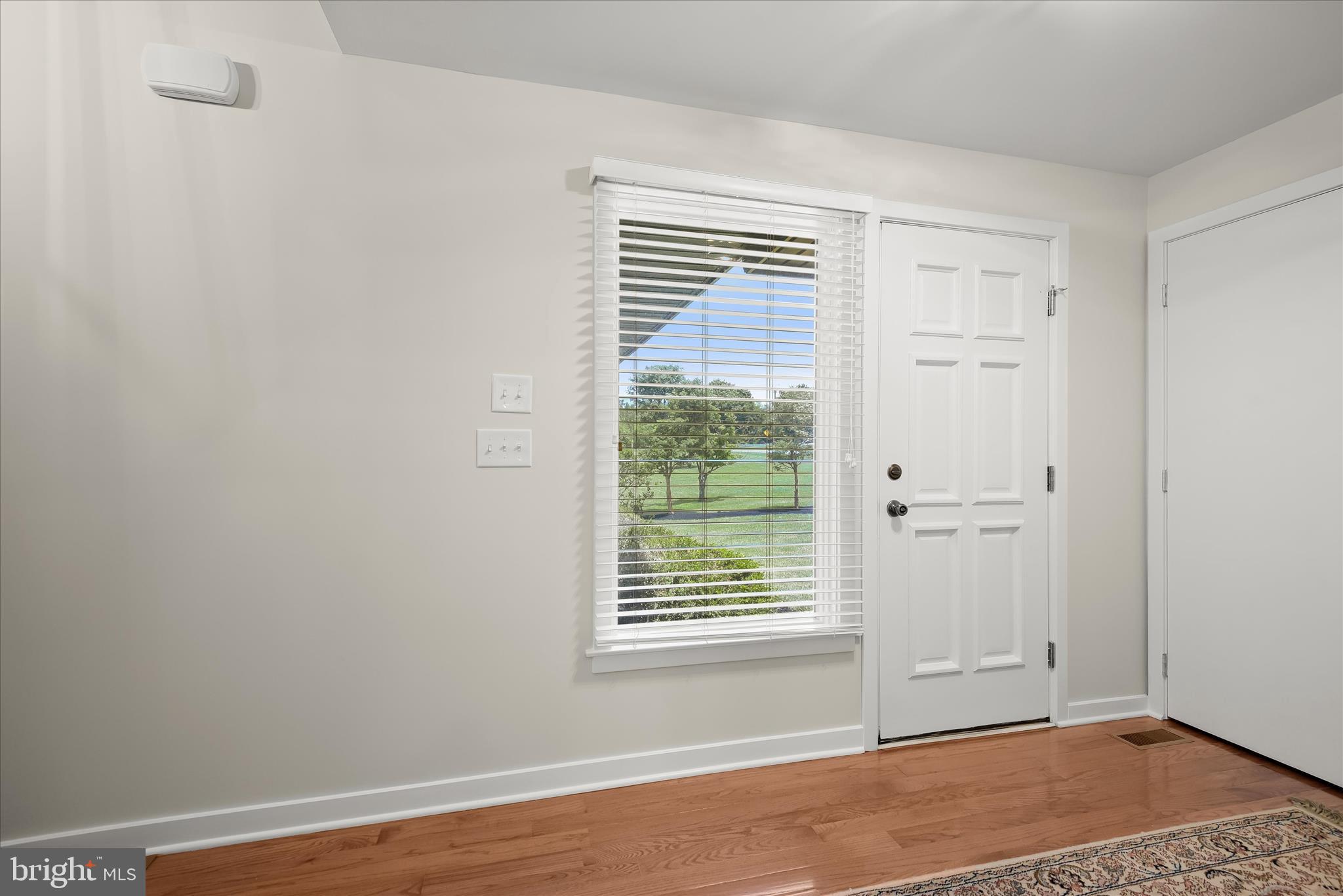 13356 Triadelphia Road Ellicott City, MD 21042 - Photo 16 of 73 Entry Foyer