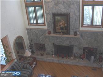 447 Gordon Road Robbinsville, NJ 08691 - Photo 5 of 12