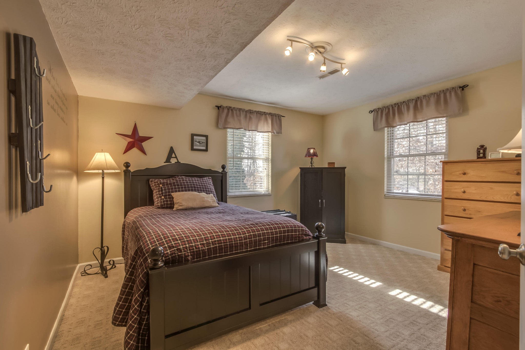 517 Banbury Road Knoxville, TN 37934 - Photo 14 of 33 Gallery Image 14