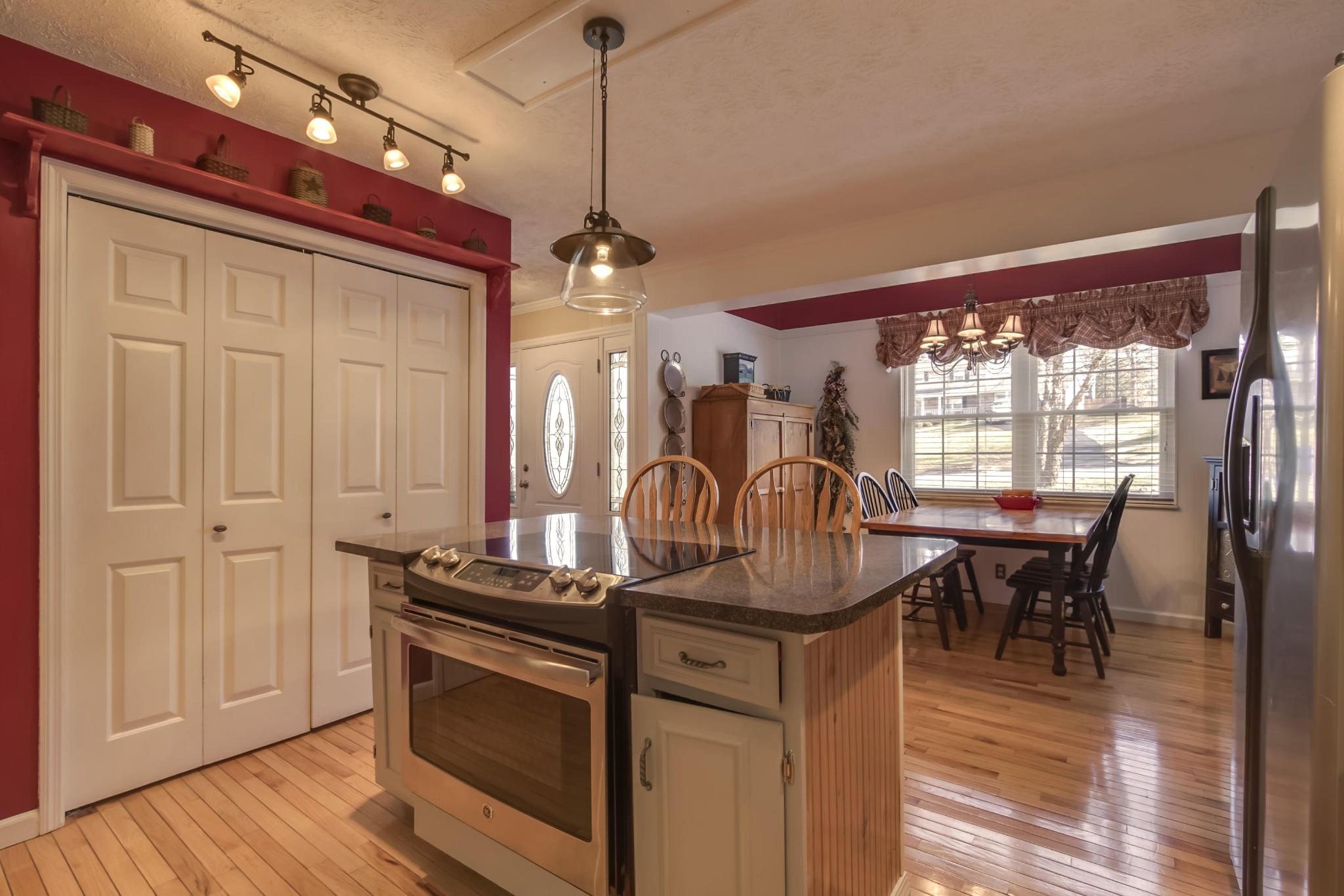 517 Banbury Road Knoxville, TN 37934 - Photo 8 of 33 Gallery Image 8