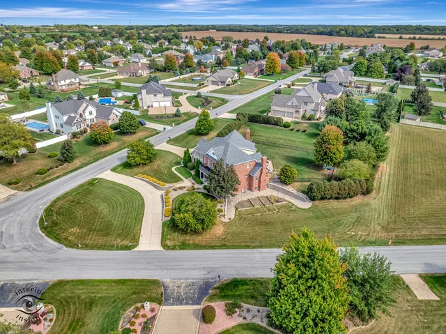 $725,000 | 1037 Deer Trail, Bourbonnais, IL 60914