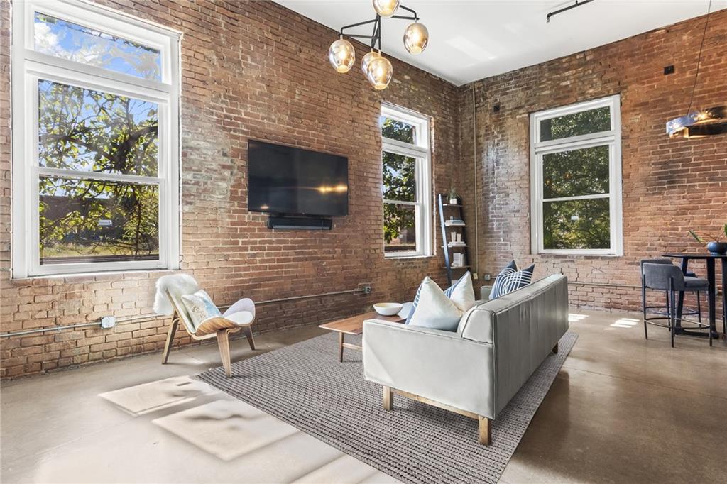 350 Peters Street Southwest, Unit 7 Atlanta, GA 30313 - Photo 1 of 1 Gallery Image 1