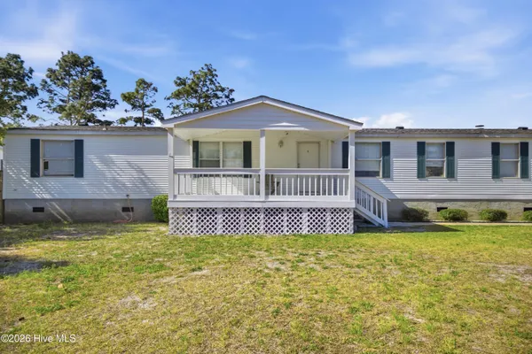 $233,000 | 233 Castlebury Lane, Hubert, NC 28539