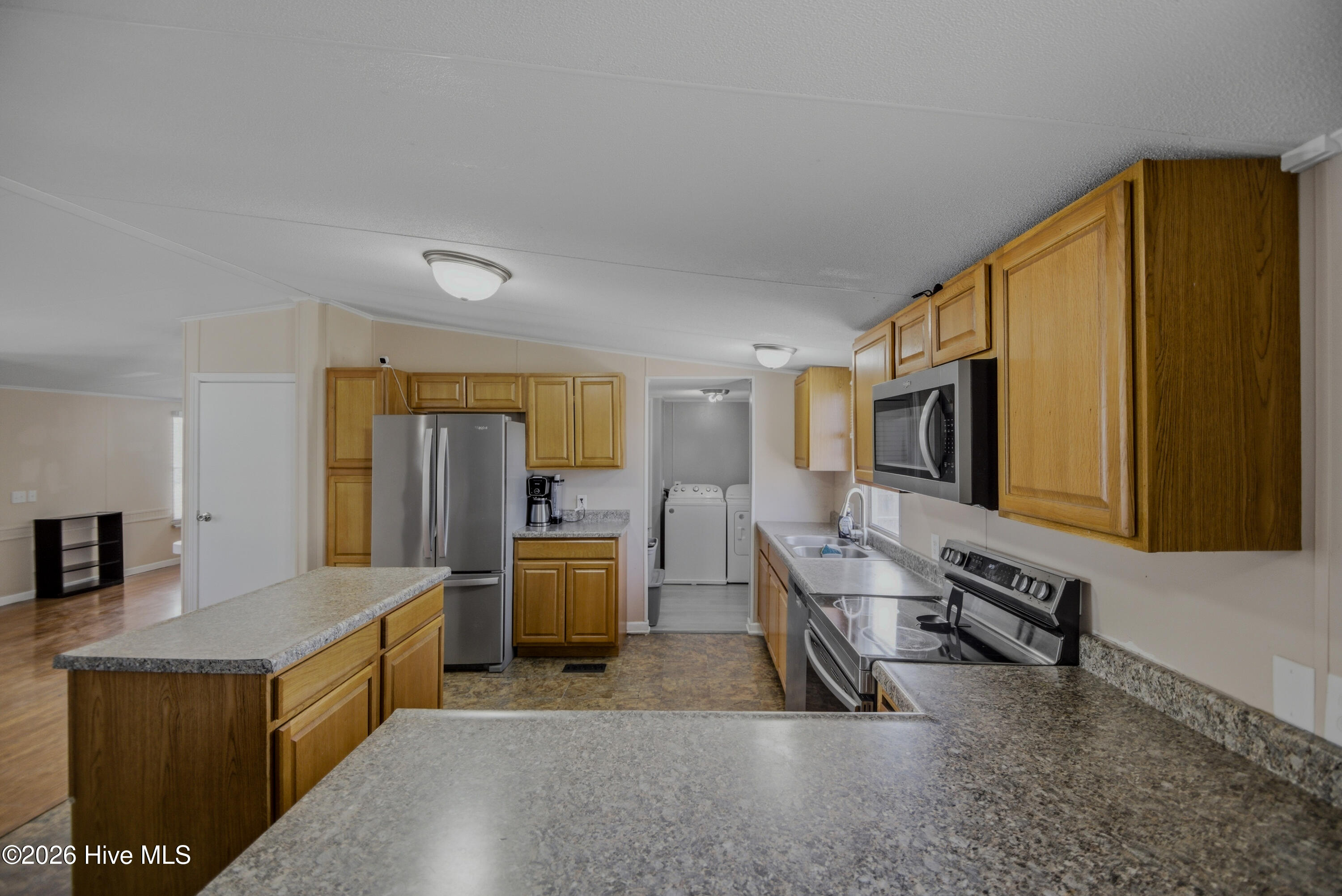 233 Castlebury Lane Hubert, NC 28539 - Photo 15 of 44 398A8610