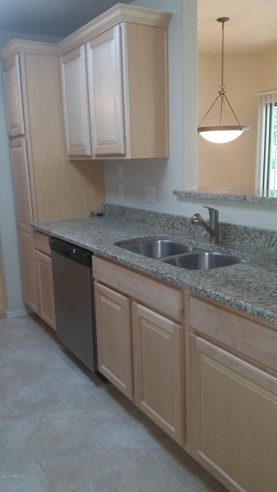 2550 East River Road, Unit 5101 Tucson, AZ 85718 - Photo 5 of 9