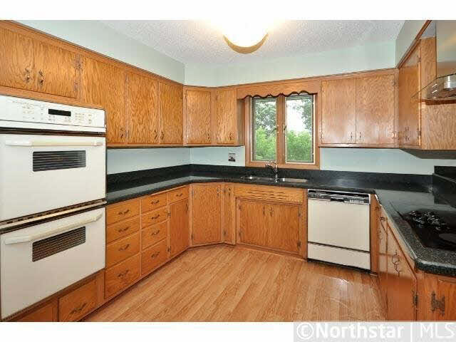 6927 Rosemary Road Eden Prairie, MN 55346 - Photo 6 of 18 Gallery Image 6