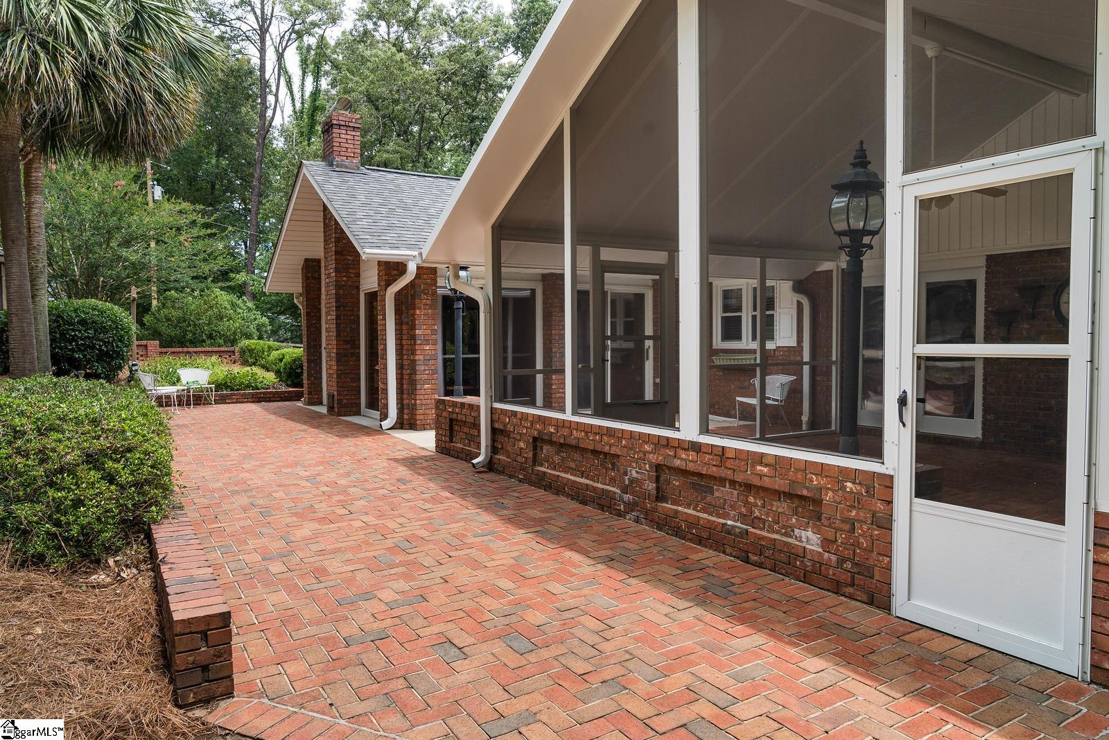 510 Tool Road Boiling Springs, SC 29316 - Photo 16 of 36