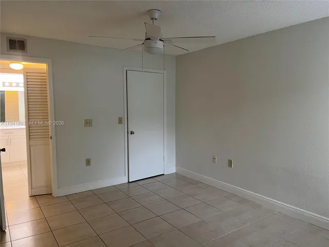 $1,800 | 643 Vista Isles Drive, Unit 1814, Sunrise, FL 33325