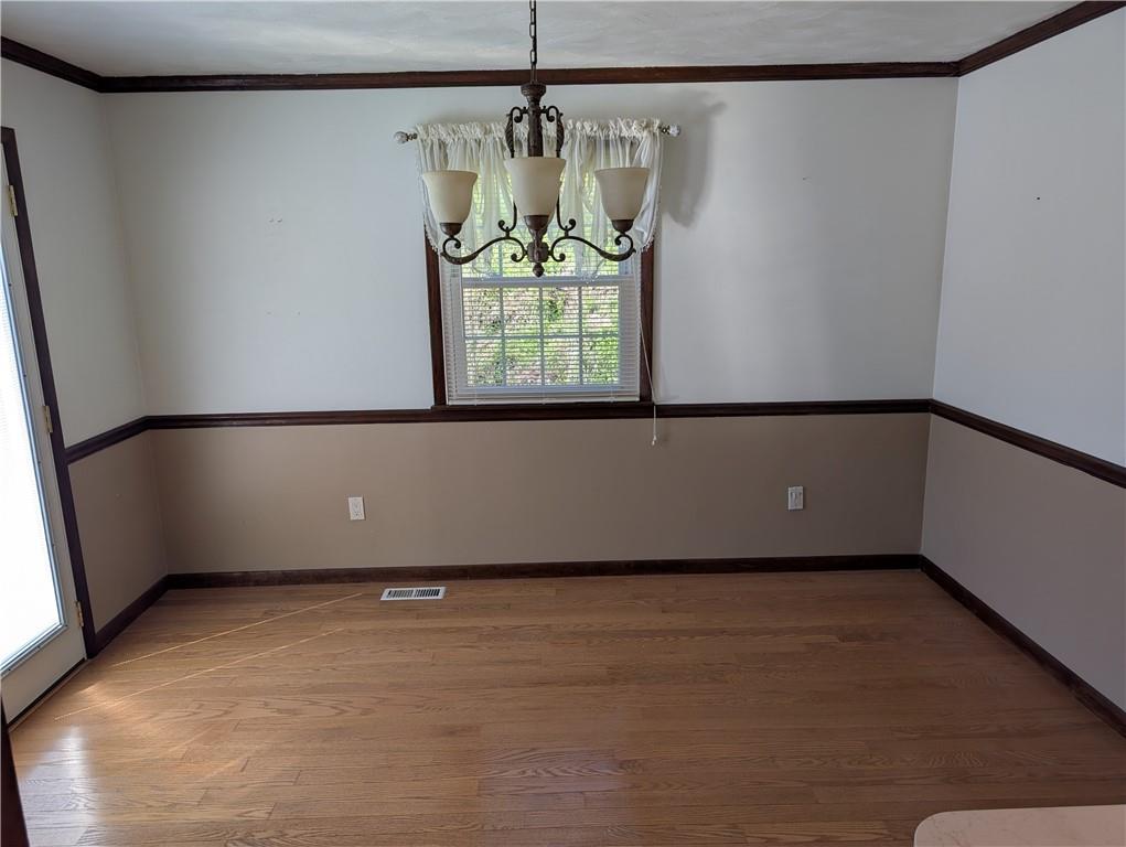 105 Ramage Road Pittsburgh, PA 15214 - Photo 11 of 28