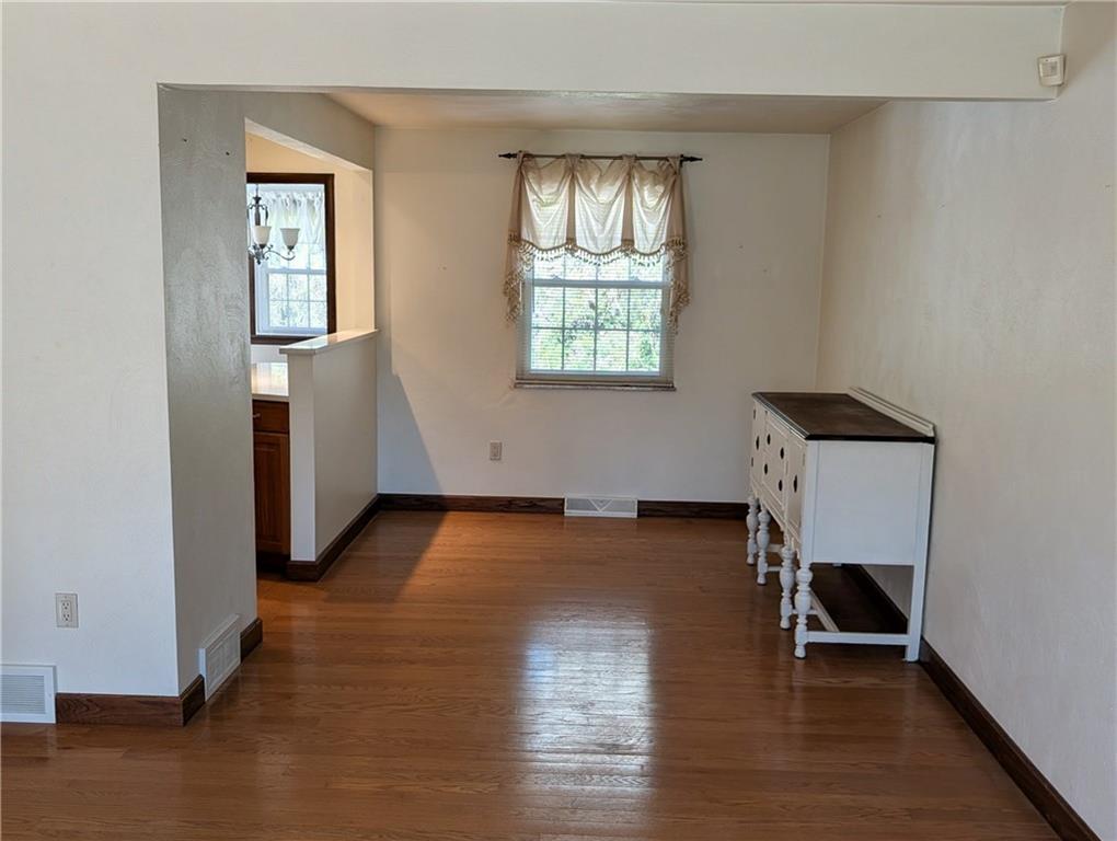 105 Ramage Road Pittsburgh, PA 15214 - Photo 15 of 28