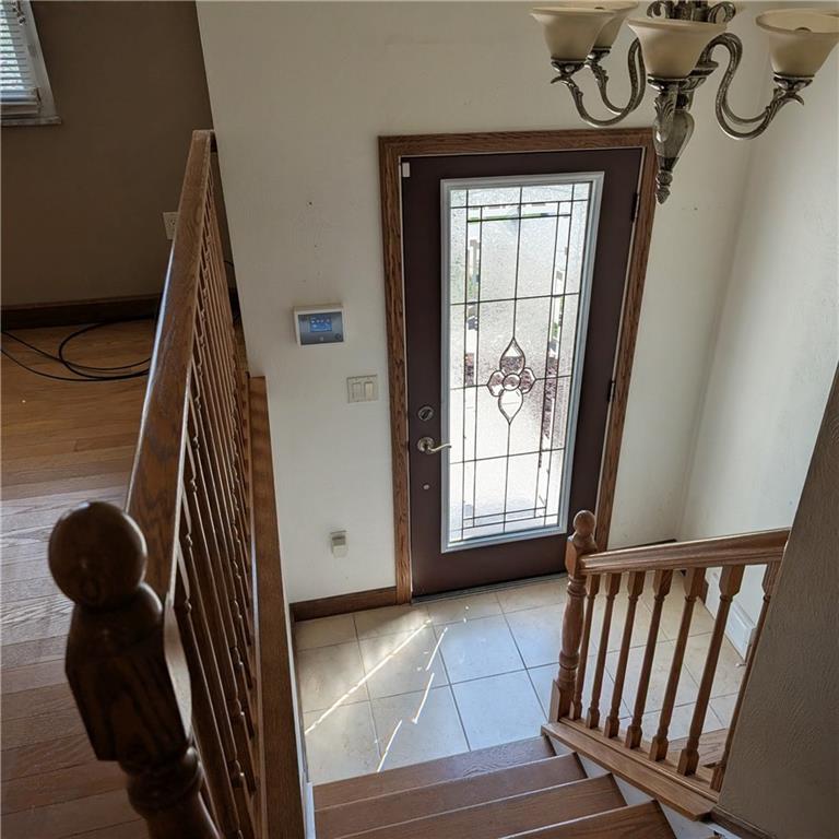 105 Ramage Road Pittsburgh, PA 15214 - Photo 6 of 28