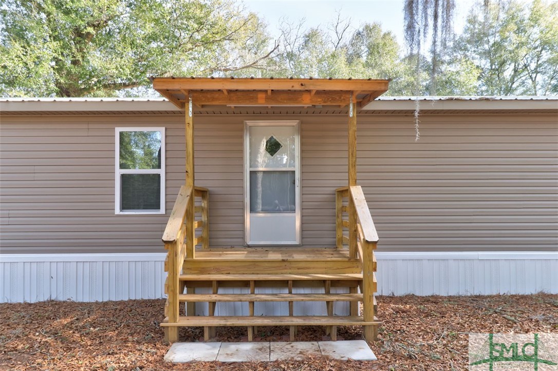 486 Sisters Ferry Road Clyo, GA 31303 - Photo 3 of 32