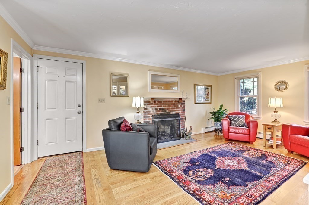 80 Tilting Rock Road Wrentham, MA 02093 - Photo 8 of 33 Gallery Image 8