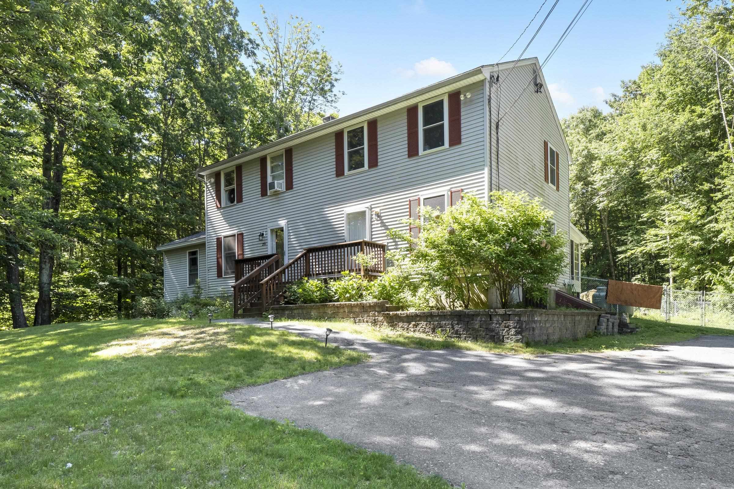 29 Webber Road, Unit A Hampstead, NH 03826 - Photo 1 of 24 Gallery Image 1
