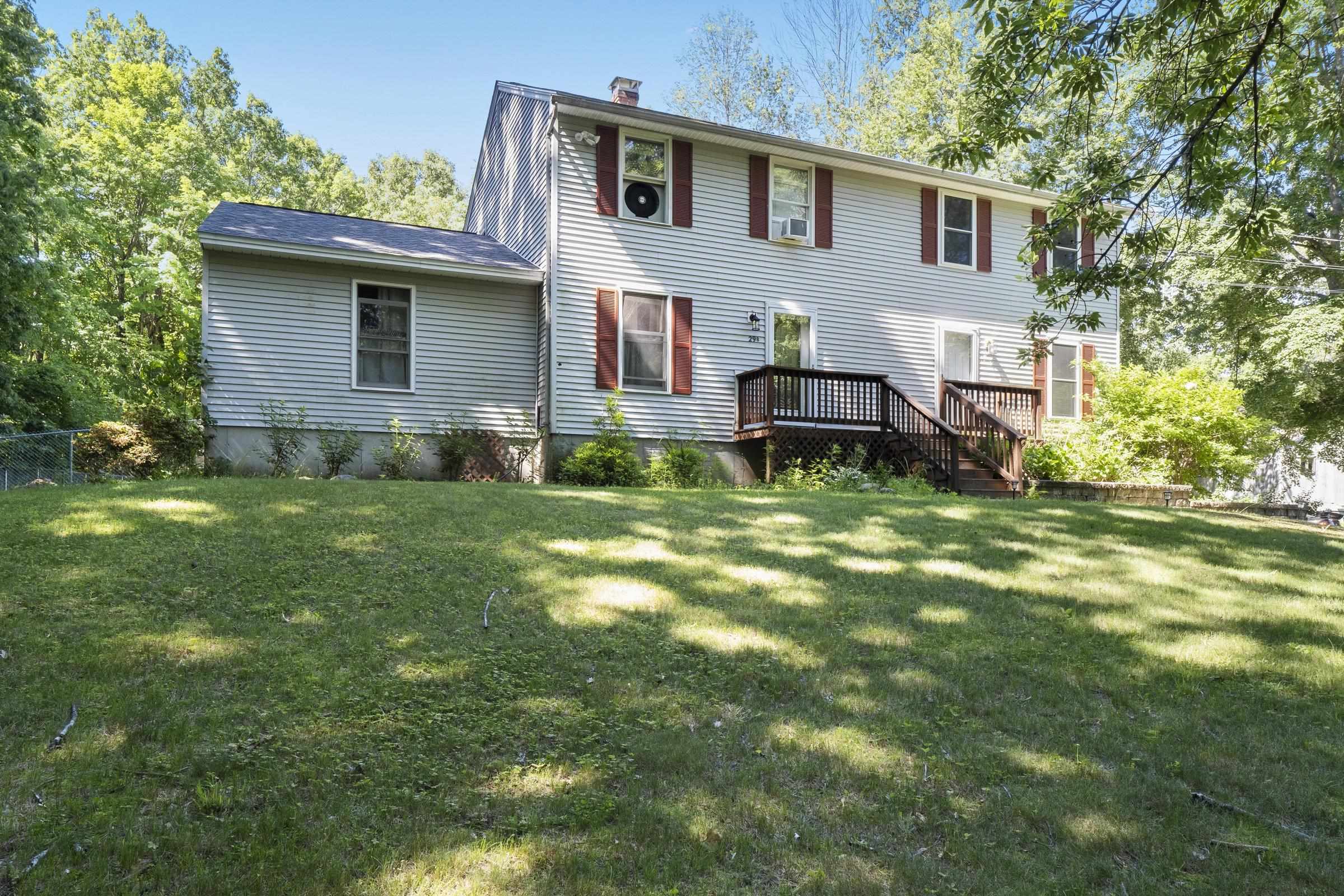 29 Webber Road, Unit A Hampstead, NH 03826 - Photo 3 of 24 Gallery Image 3