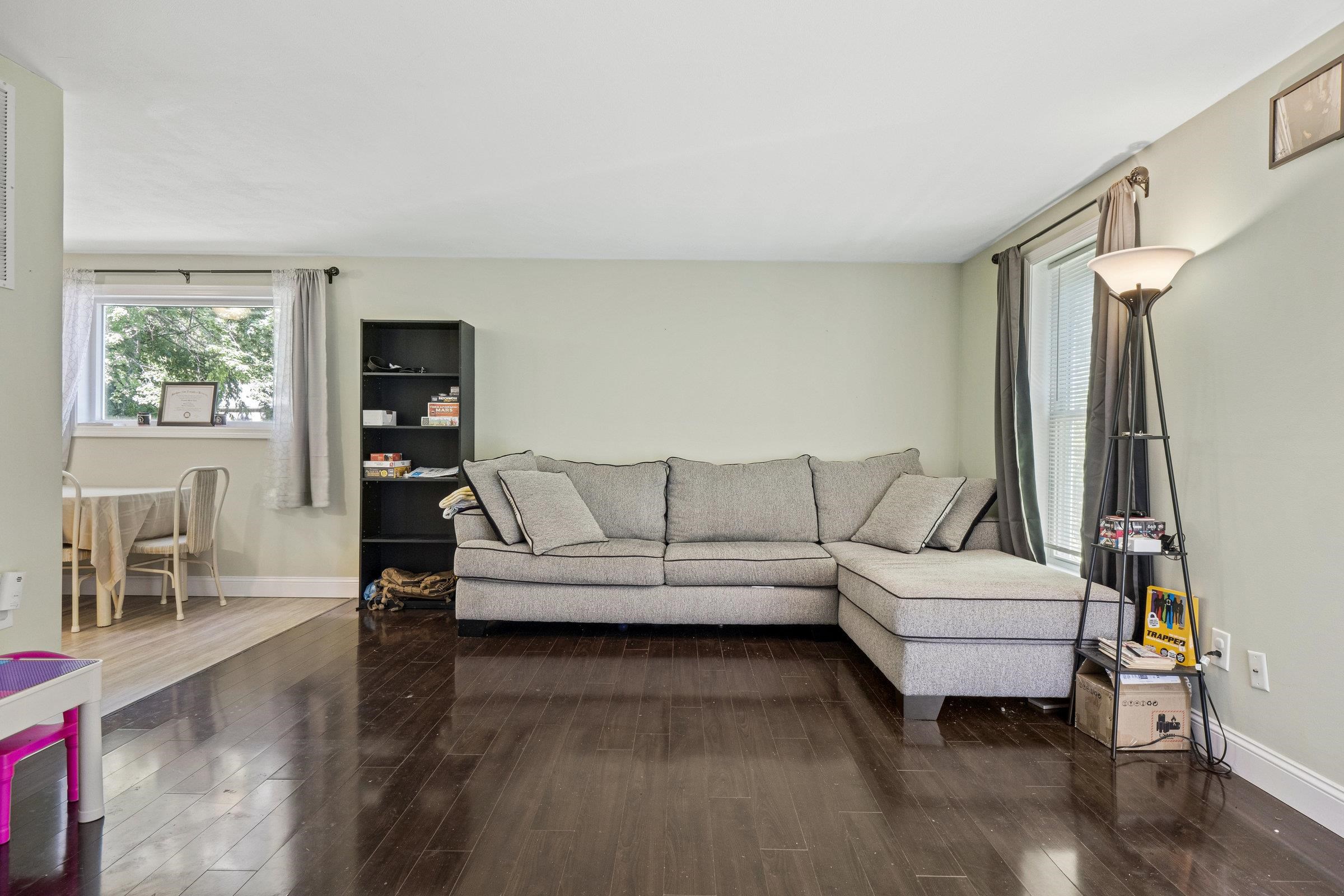 29 Webber Road, Unit A Hampstead, NH 03826 - Photo 6 of 24 Gallery Image 6