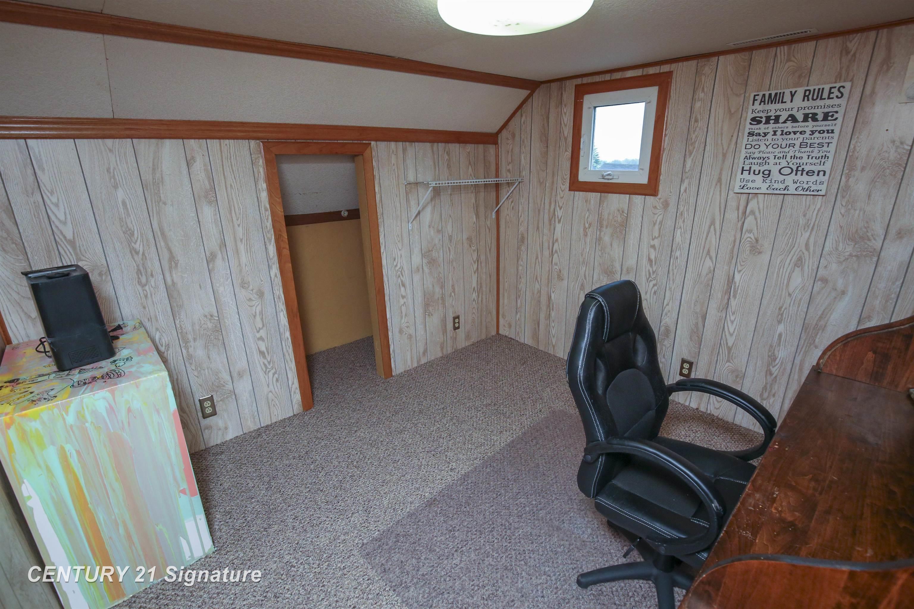 5910 North Shore Road Pinconning, MI 48650 - Photo 23 of 53