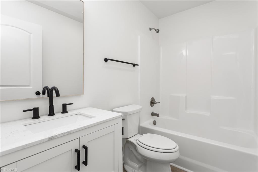 629 Rockspring Road High Point, NC 27262 - Photo 25 of 30