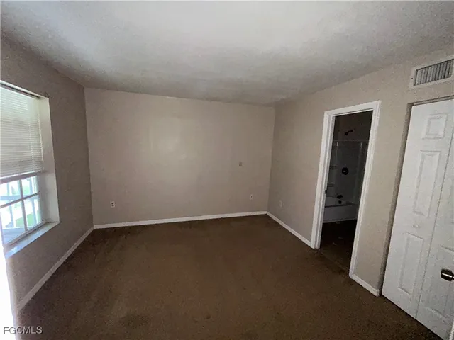 $1,100 | 211 Park Avenue, Unit 19, LaBelle, FL 33935