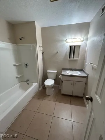 $1,100 | 211 Park Avenue, Unit 19, LaBelle, FL 33935