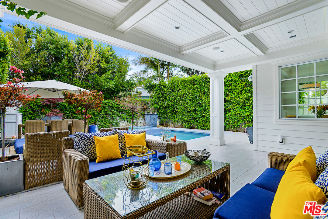 554 Muskingum Avenue Pacific Palisades, CA 90272 - Photo 5 of 53 Gallery Image 5