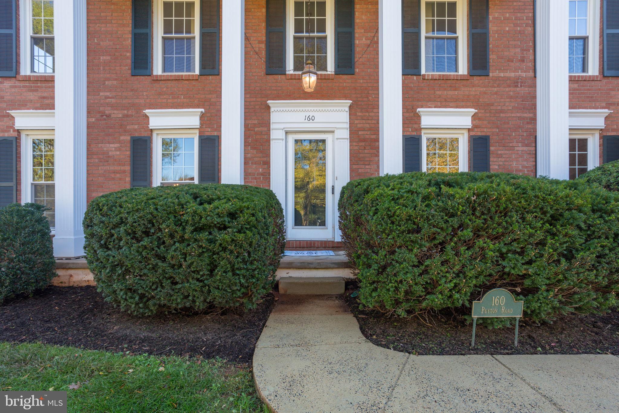 160 Peyton Road Sterling, VA 20165 - Photo 2 of 44 Gallery Image 2