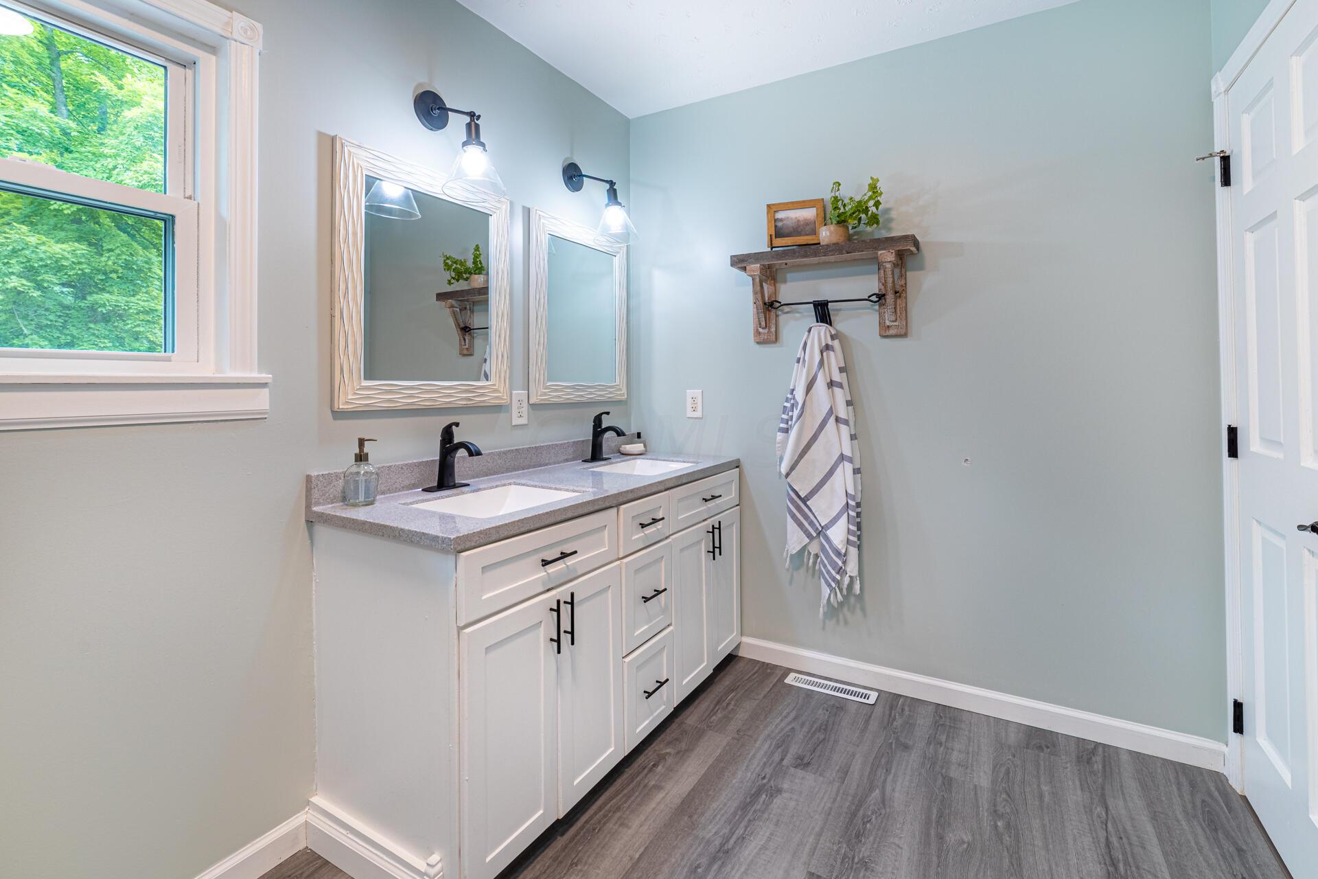 1260 Pleasant Valley Road Mansfield, OH 44903 - Photo 16 of 41 16