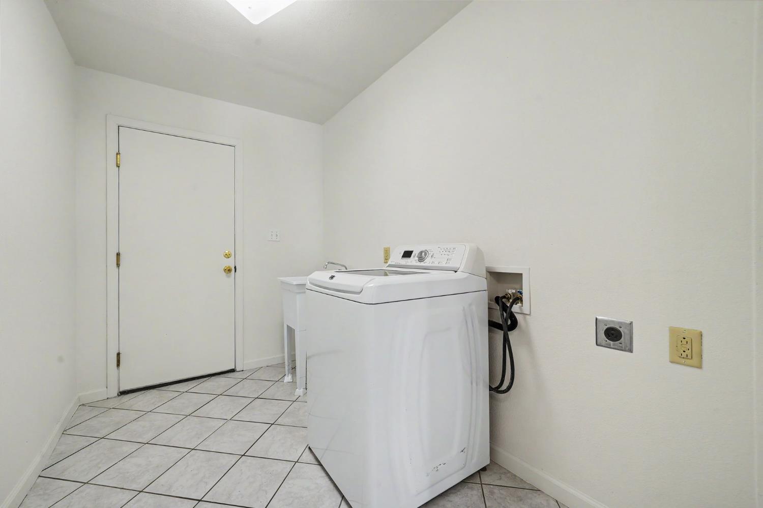 3032 Arrowhead Street Copperopolis, CA 95228 - Photo 46 of 63